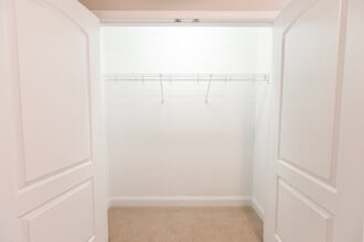 Building Photo - Echo at Forest View