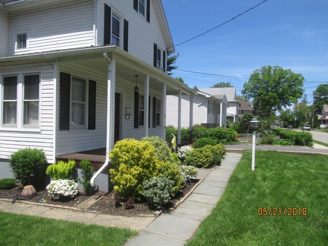 Building Photo - 80 Franklin Turnpike