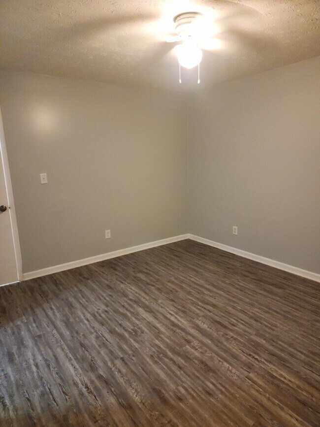 Bedroom 2 - 8142 Magnolia Dr