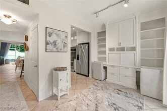 Building Photo - 871 Tanbark Dr