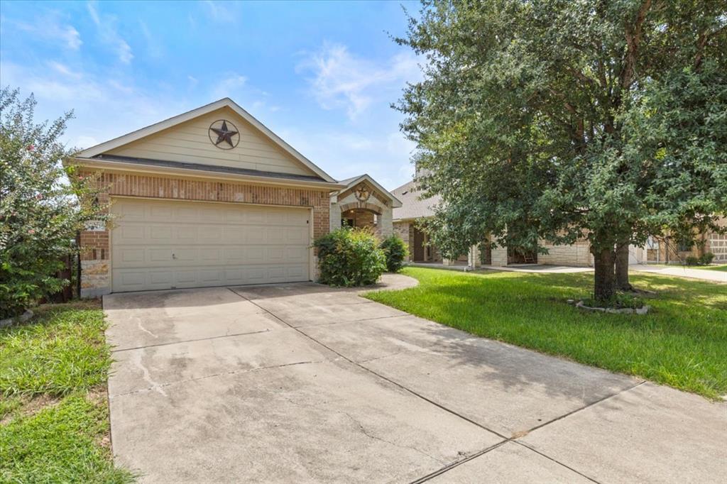 Foto principal - 1001 Hyde Park Dr