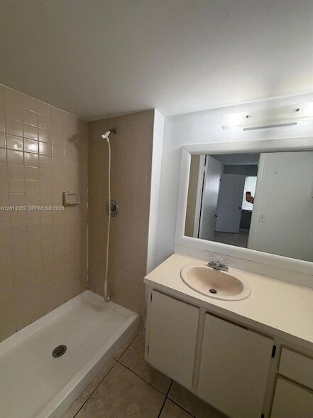 Foto del edificio - 20825 NE 8th Ct