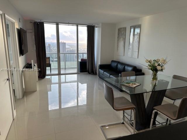 Foto del edificio - 50 Biscayne Blvd