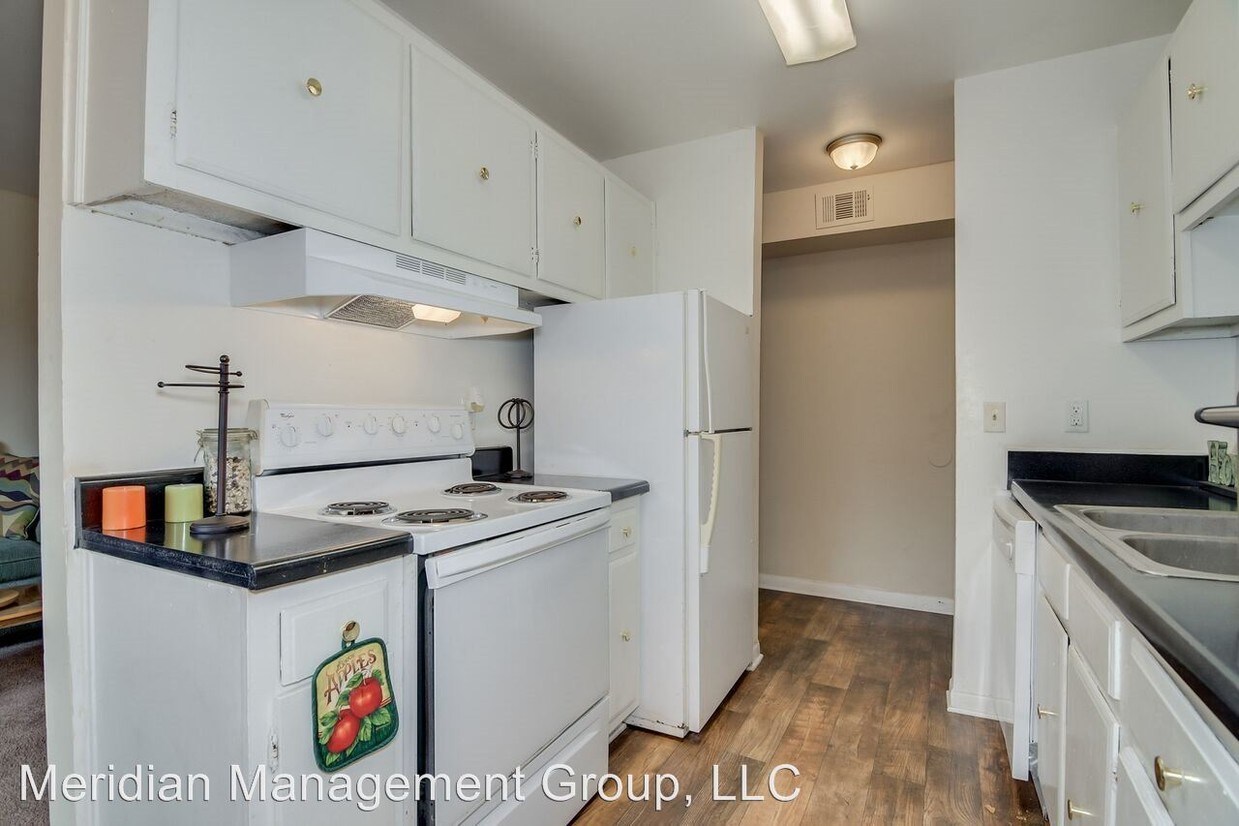 Foto principal - 1814 Fayetteville Dr