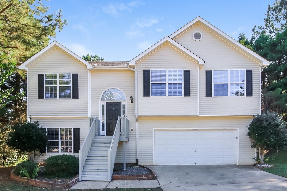 Foto principal - 40 Savoy Park Dr