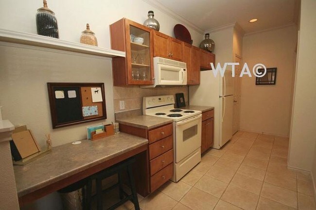 Building Photo - 1 bedroom in AUSTIN TX 78726
