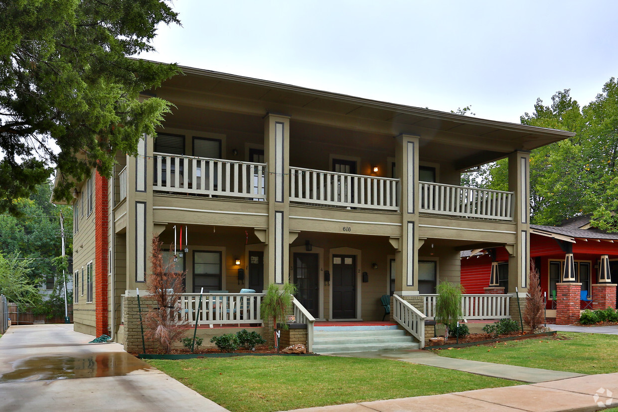 Building Photo - 616 NW 26th