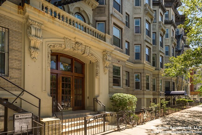 Building Photo - 1304 Commonwealth Ave