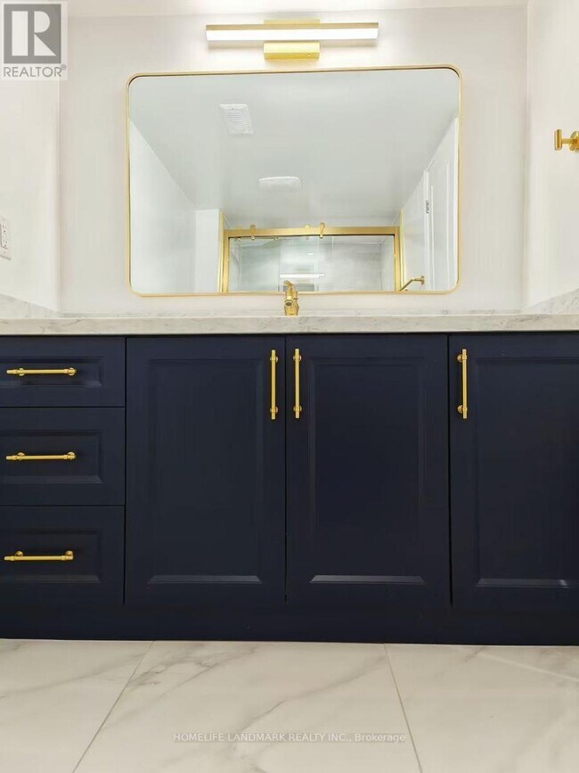 Building Photo - 252 Borealis Ave