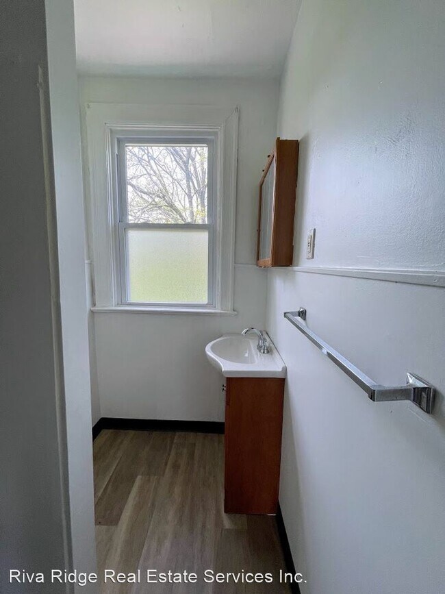 Building Photo - 2 br, 1 bath House - 7311 Schley Avenue