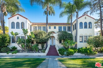 Building Photo - 1526 Myra Ave