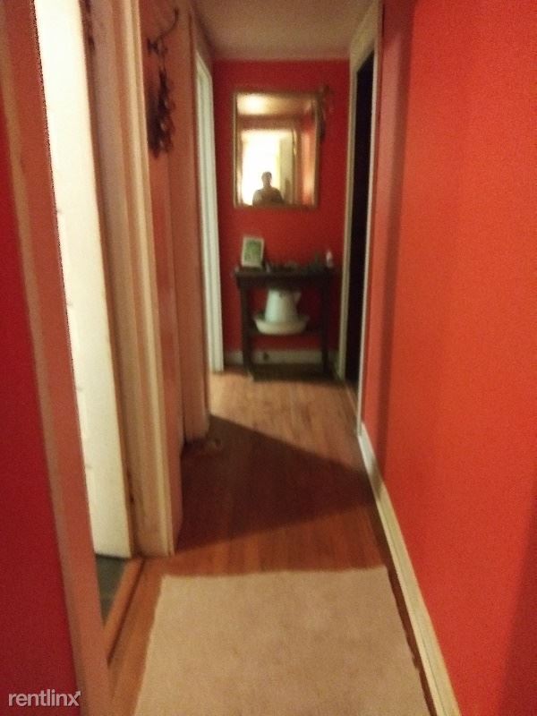 Foto del edificio - 2 br, 1 bath House - 323 Emma Road