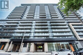 Building Photo - 3009-3009 Novar Rd
