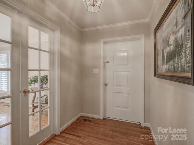 Foto del edificio - 3409 Oak Tree Trail