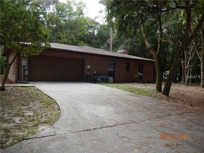 Foto del edificio - 8925 Quail Run Dr
