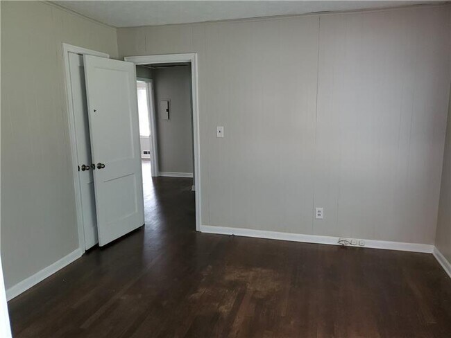Building Photo - 2174 Trailwood Dr