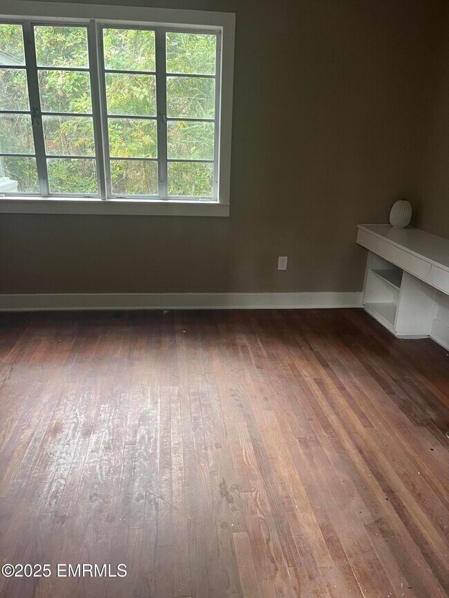 Foto del edificio - 3228 Grandview Ave