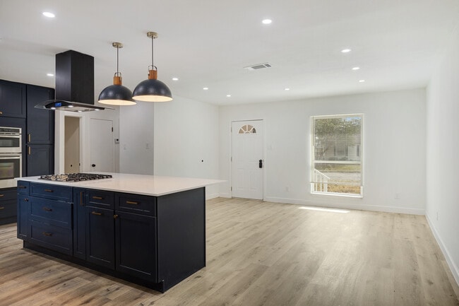 Building Photo - 110 Glenn Ave