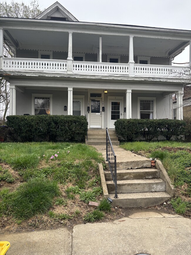 Building Photo - 161 N Keats Ave