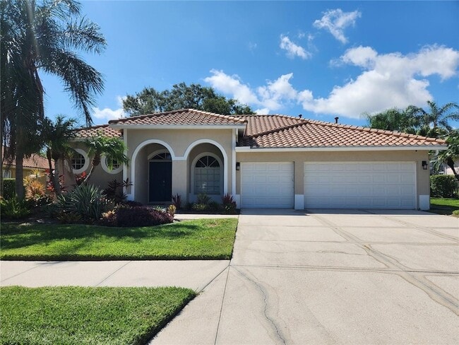 Building Photo - 5274 Far Oak Cir
