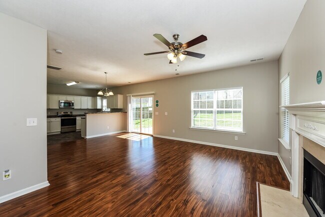 Foto del edificio - 817 Sandworth Cove