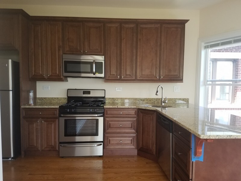 Primary Photo - 7600 N Eastlake Terrace