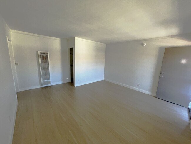 Foto del edificio - 41 Normandie Ave