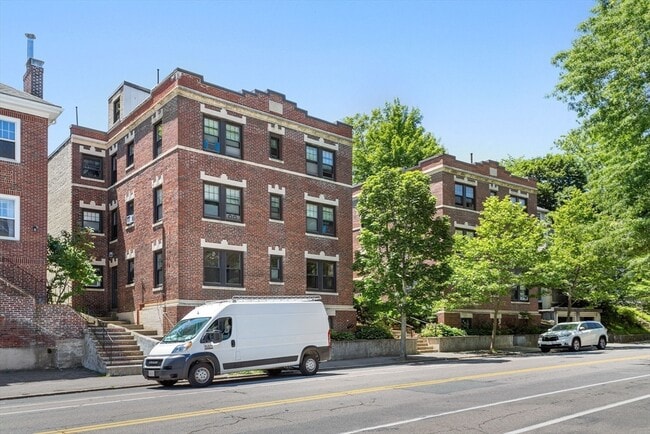 Foto del edificio - 588 Washington St