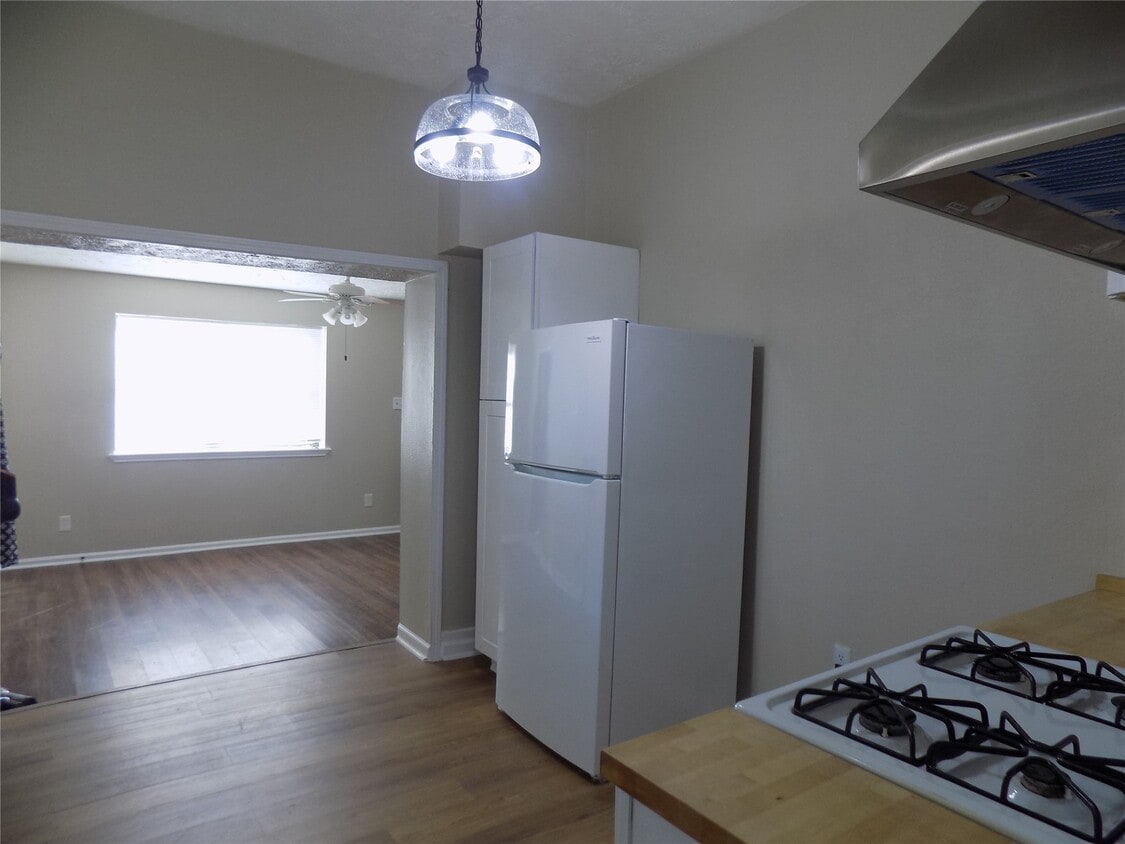 Foto principal - 408 2nd St