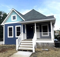 Building Photo - 1605 Forest Ave