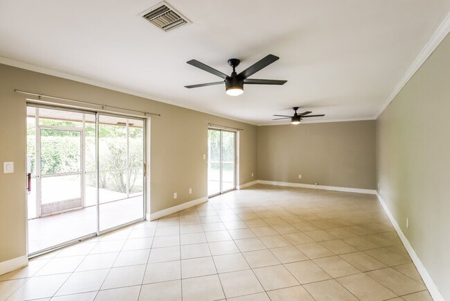 Building Photo - 4081 NW 115th Ave
