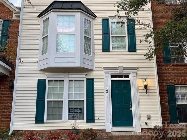 Foto del edificio - 12815 Bullock Greenway Blvd