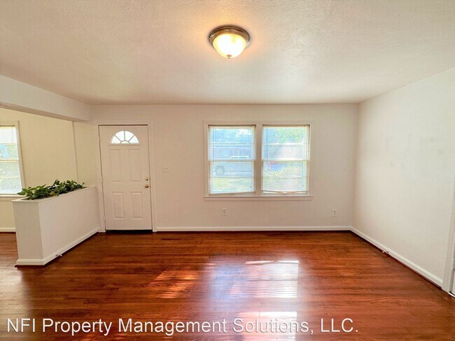 Building Photo - 3 br, 1 bath House - 102 Ariola Ave