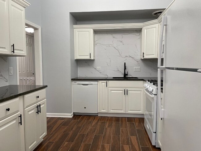 Foto del edificio - 29W412 Thornwood Ln