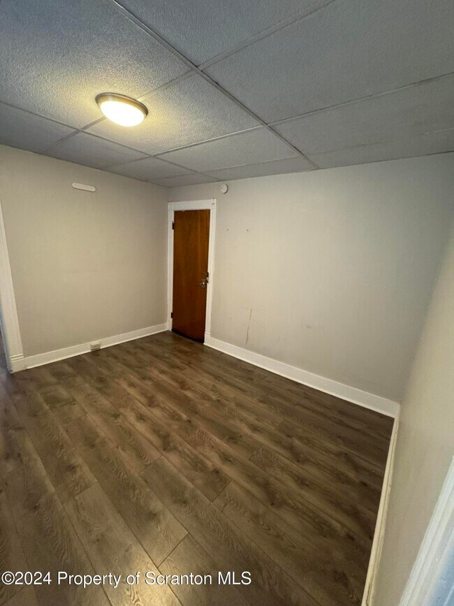 11091109 Fisk St, Scranton, PA 18509 Room for Rent in Scranton, PA