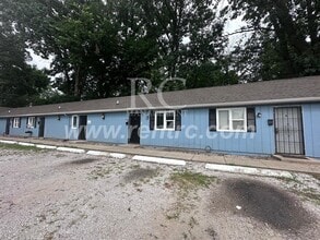 Building Photo - 1227 Clarence St
