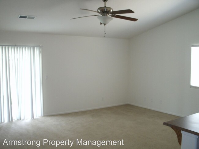 Building Photo - 3 br, 2 bath House - 2848 W. Payson Ct.