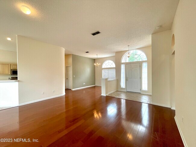 Building Photo - 12253 Antoni Ct