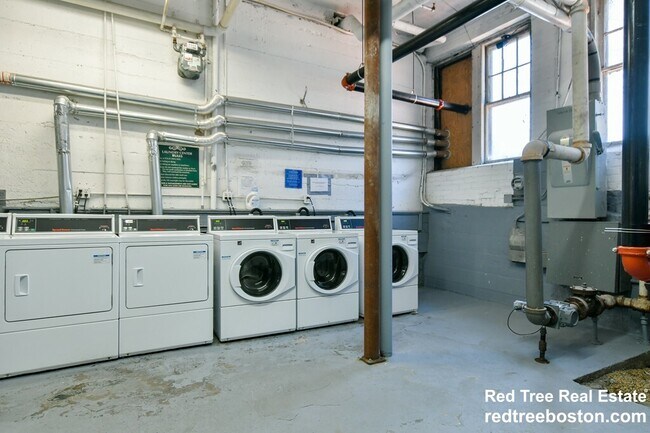 Building Photo - 28 Quint Ave