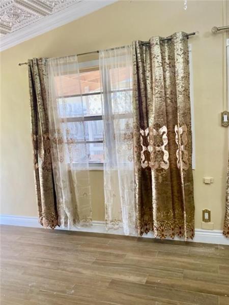 Building Photo - 355 Jeffery St