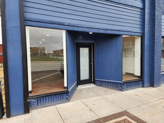 Building Photo - 1245 14th Ave