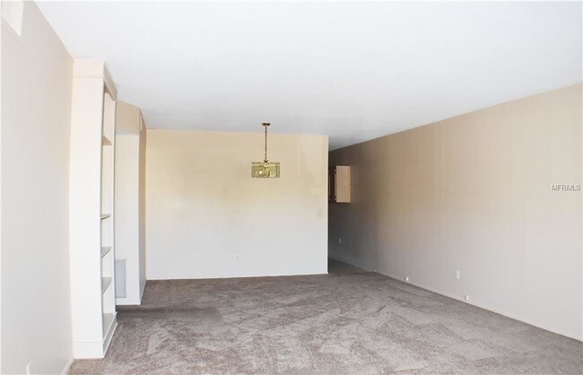 Building Photo - 2073 Denmark St