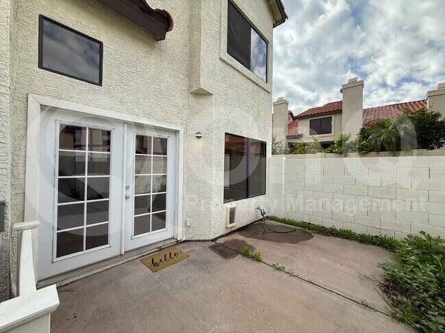 Photo - 710 S St Martin Dr House