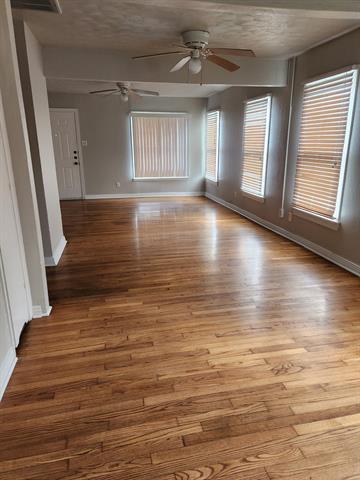 Building Photo - 1417 W Avenue B