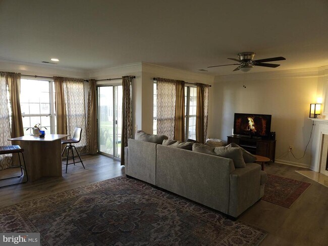 Building Photo - 8141 Bayonet Way