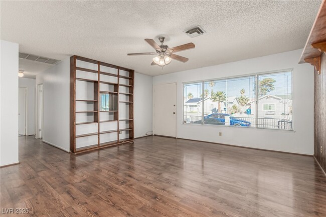 Foto del edificio - 5255 Stampa Ave