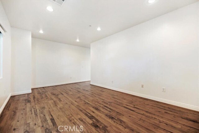 Foto del edificio - 637 N Fairview St