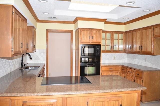 Building Photo - 812 Windmill Ct