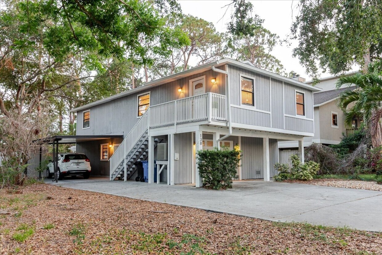 Primary Photo - 138 69th Ave N