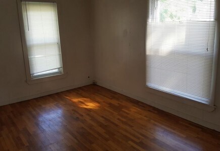 Foto del edificio - 1233 N Walnut St